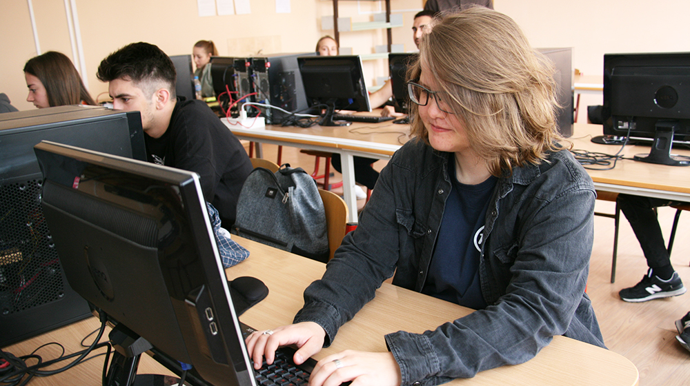 Hannah macht an der Uni Magdeburg und an der Technischen Universität Sofia in Bulgarien ihren Bachelor in Informatik. (Foto: privat)