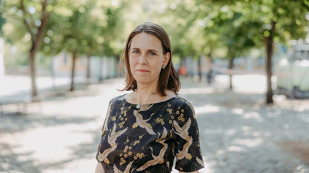 /unimagdeburg_media/Presse/Bilder/Pressemitteilungen/2025/Portr%C3%A4t+Prof_+Eva+Heidbreder+%28c%29+Jana+D%C3%BCnnhaupt+Uni+Magdeburg-height-560-width-1000-p-118168.jpg