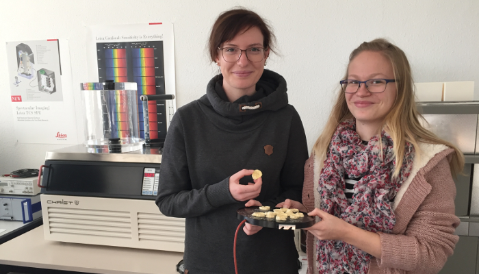 Laura und Jessi Gefriertrocknung Laura und Jessi Gefriertrocknung